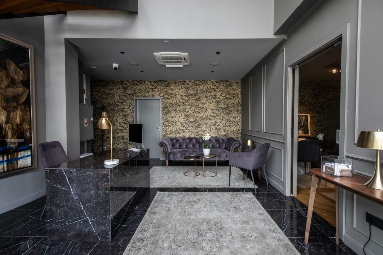 Dam Boutique Hotel & Restaurant 노바고리차 외부 사진