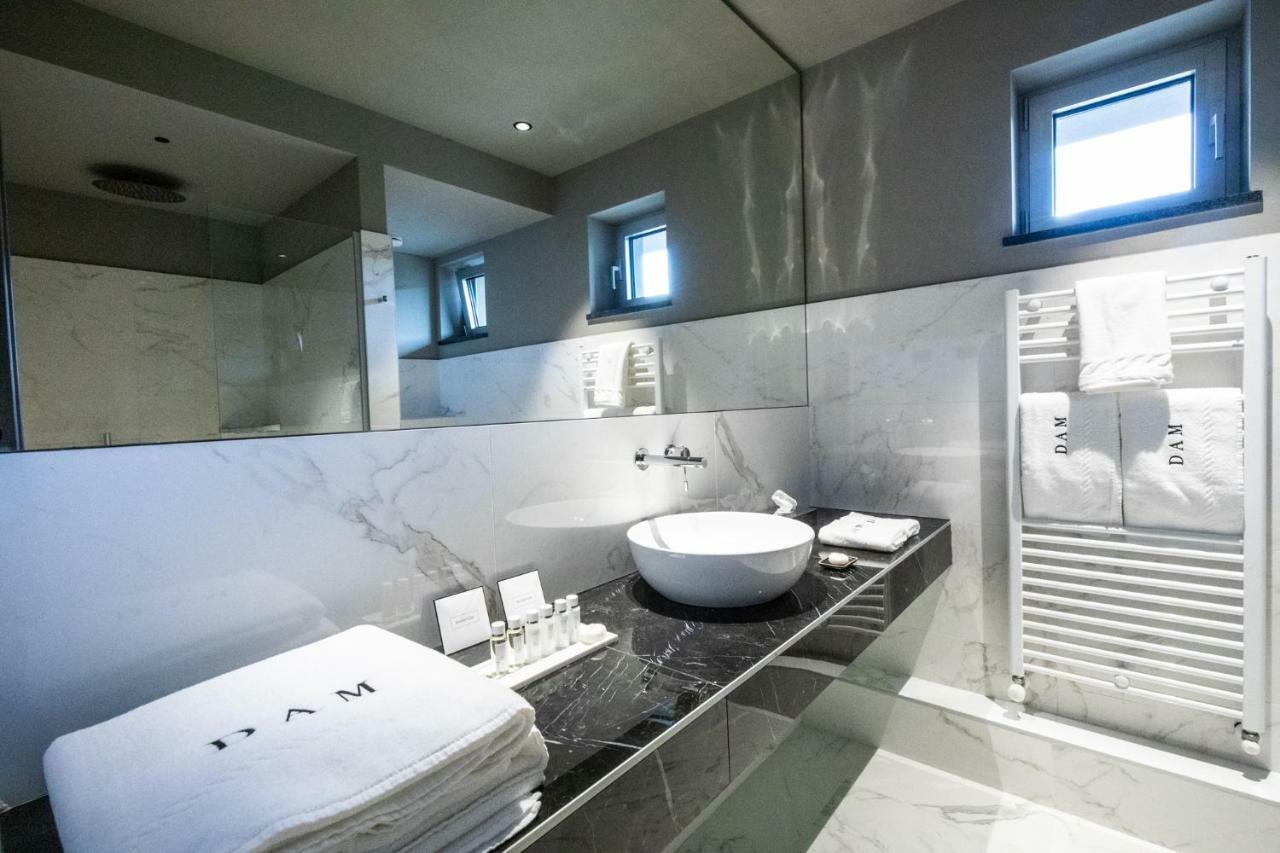 Dam Boutique Hotel & Restaurant 노바고리차 외부 사진