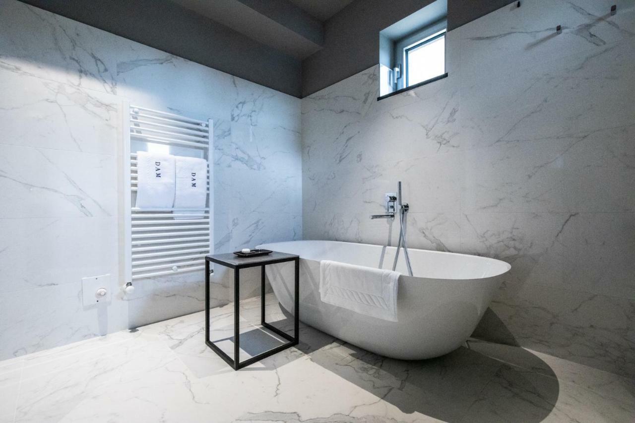 Dam Boutique Hotel & Restaurant 노바고리차 외부 사진